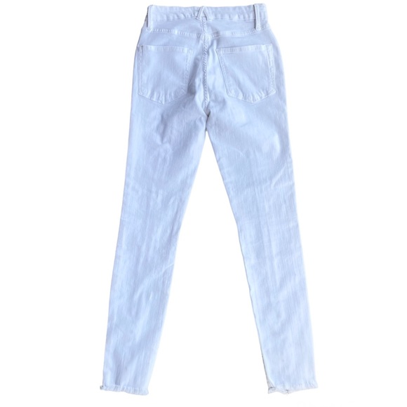 Good American High Rise White Split Hem Zipper Skinny Jeans - Picture 3 of 6